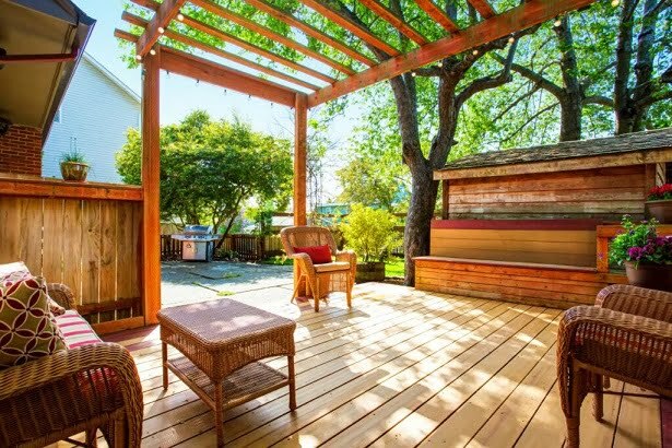 Enjoy a Summer Afternoon without the Sizzle - Zappa Deck Builders Eastvale, CA